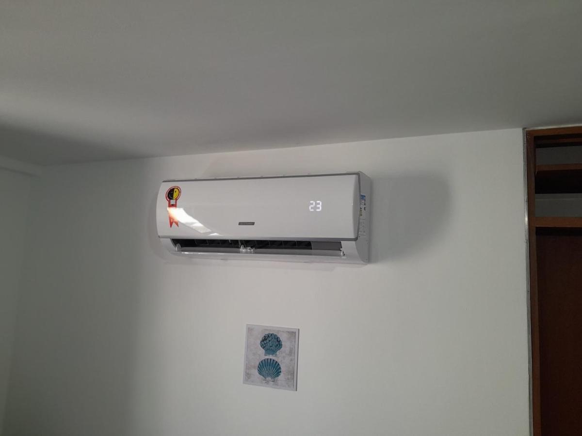 A 1 Min A Pe Da Em Joao Pessoa, De 2 Com Ar Condicionado Apartamento
